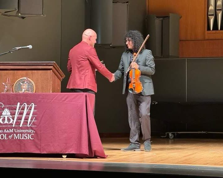 José Luis Forero, violista colombiano premiado en Estados Unidos